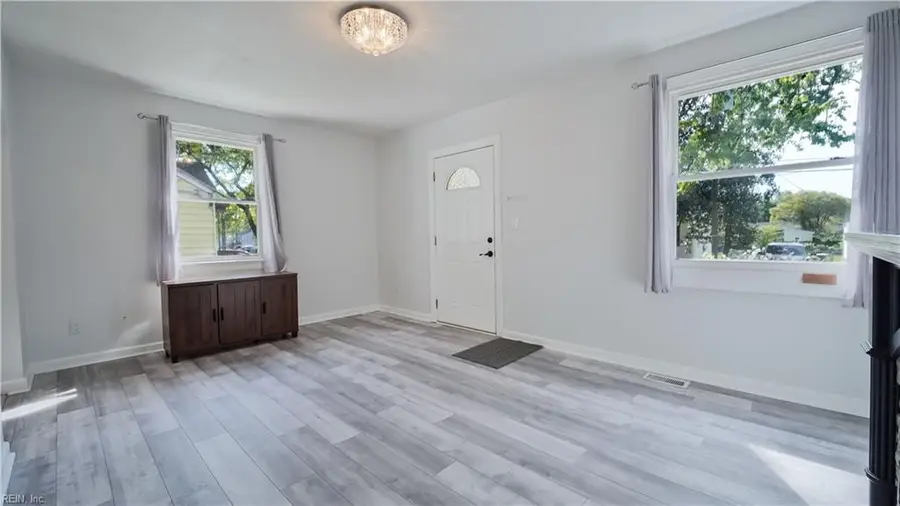 37 Cavalier Road, Hampton, VA 23669 - #3