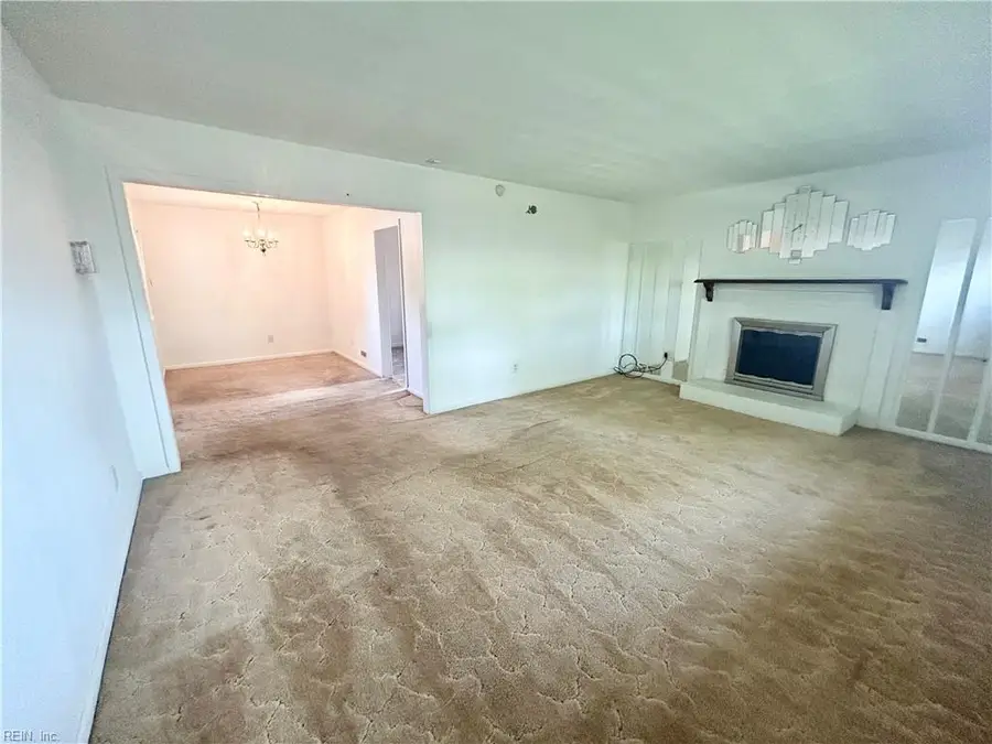 702 Dresden Drive, Newport News, VA 23601 - #3