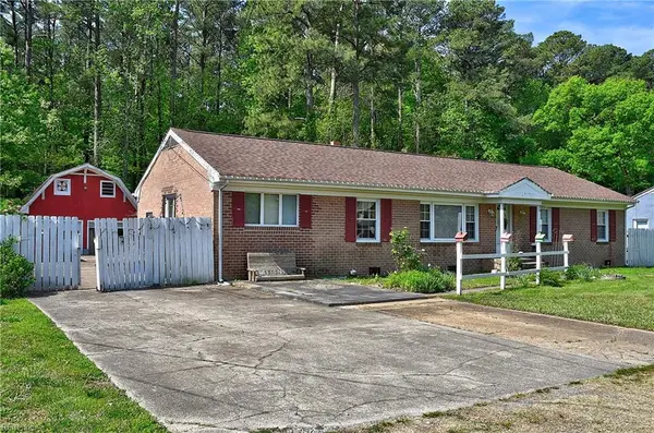 604 Fife St, Chesapeake, VA 23321