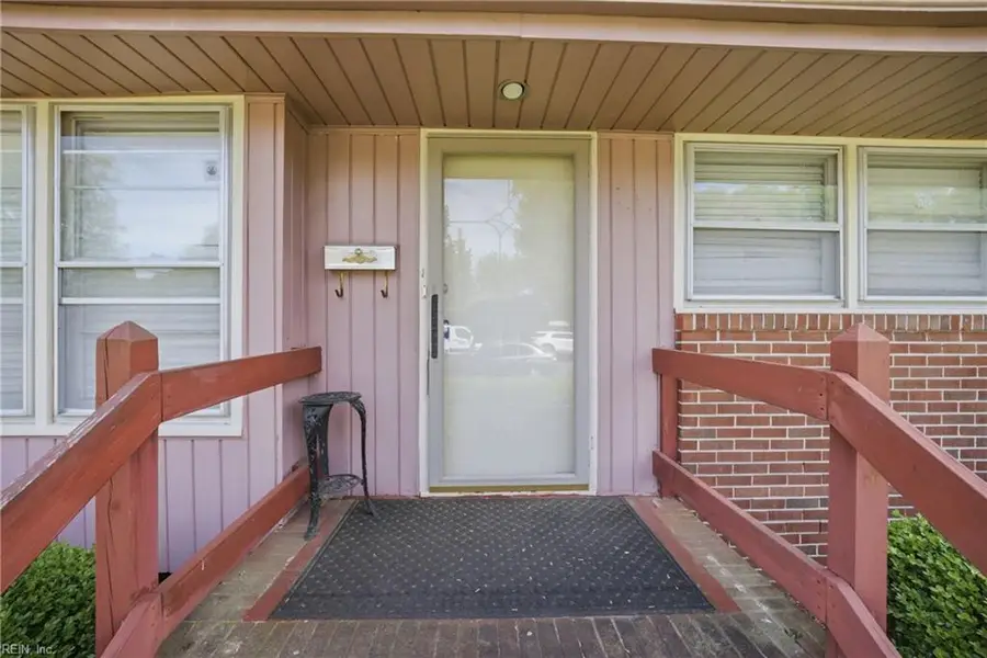 734 Milton Drive, Hampton, VA 23666 - #2