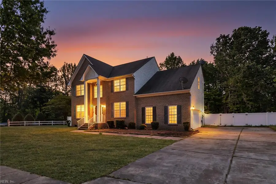 101 Woodhaven Dr Drive, Suffolk, VA 23435 - #2