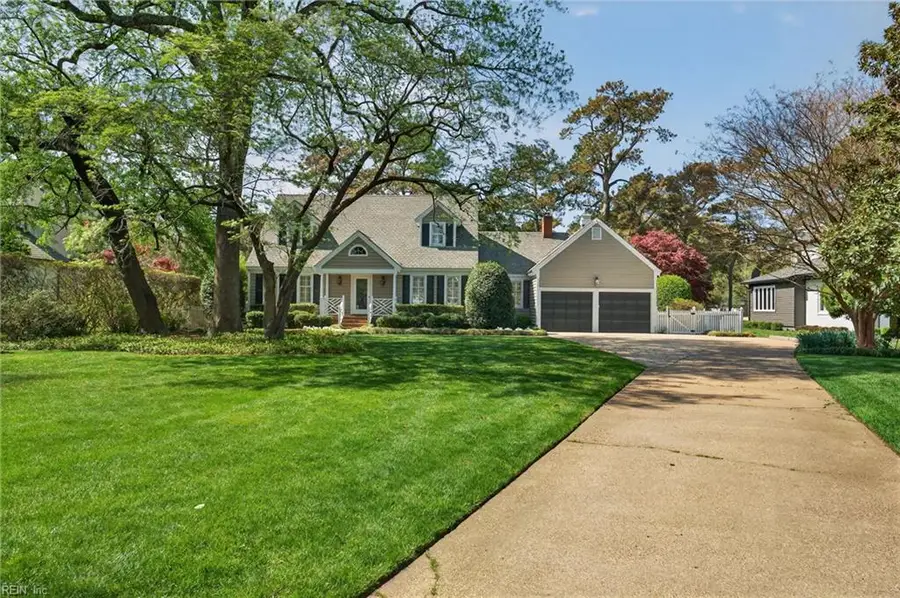 101 Holly Crescent, Virginia Beach, VA 23451 - #2