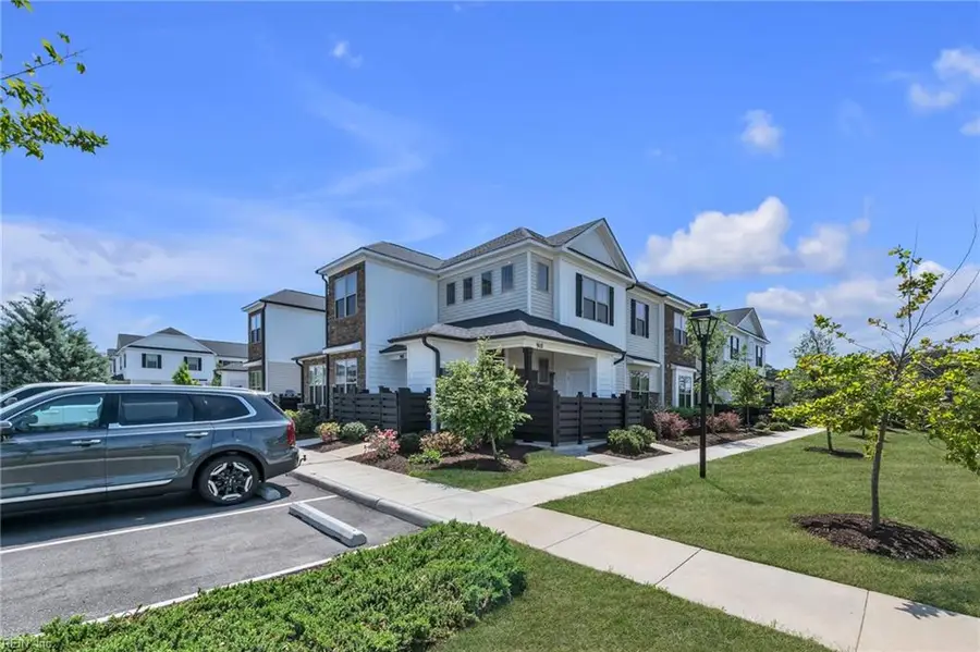 910 Kathy Ann Way W, Carrollton, VA 23314 - #2