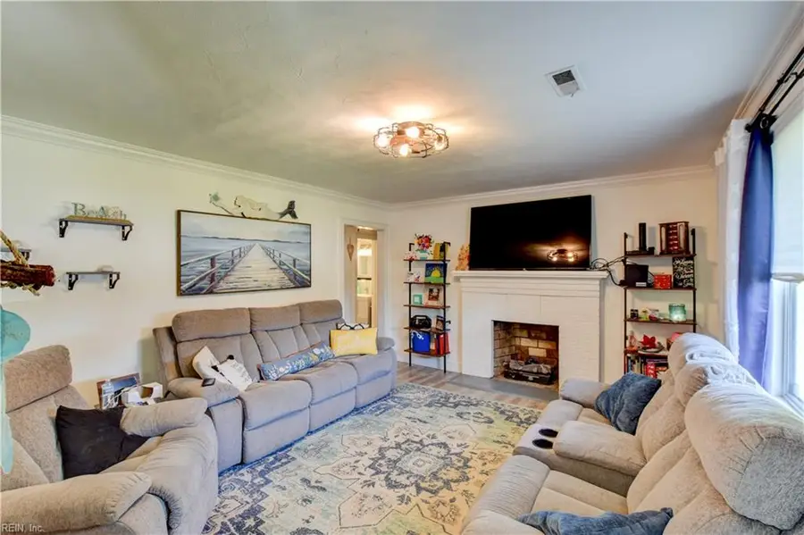 10 Rivercrest Court, Portsmouth, VA 23701 - #2