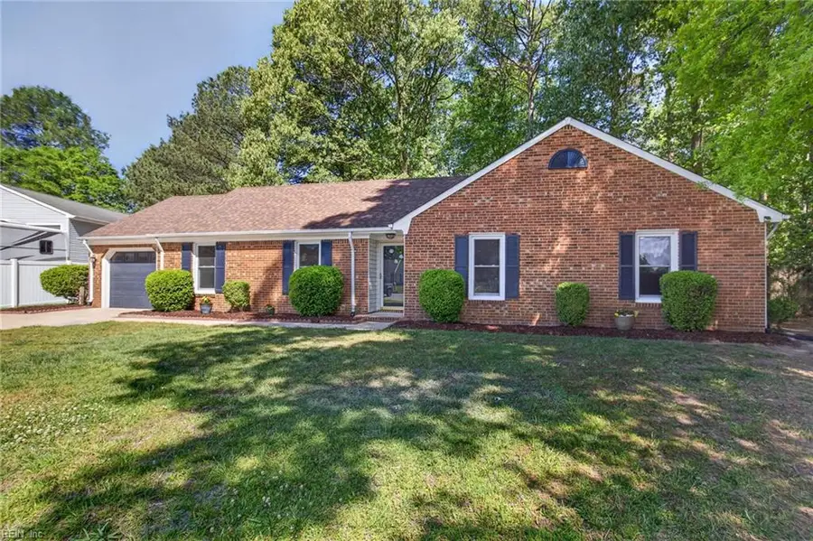708 Kirkwall Court, Chesapeake, VA 23320 - #2