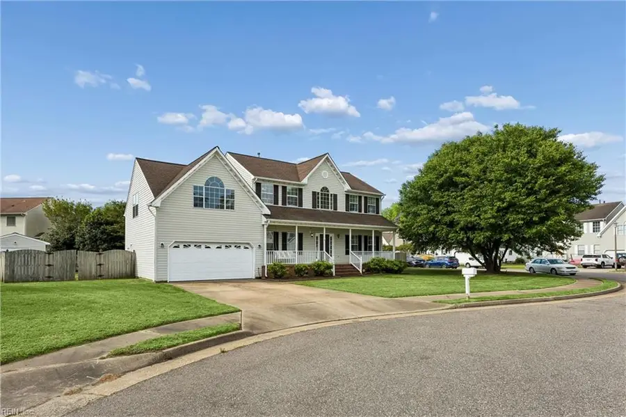 828 Essex Park Drive, Hampton, VA 23669 - #2