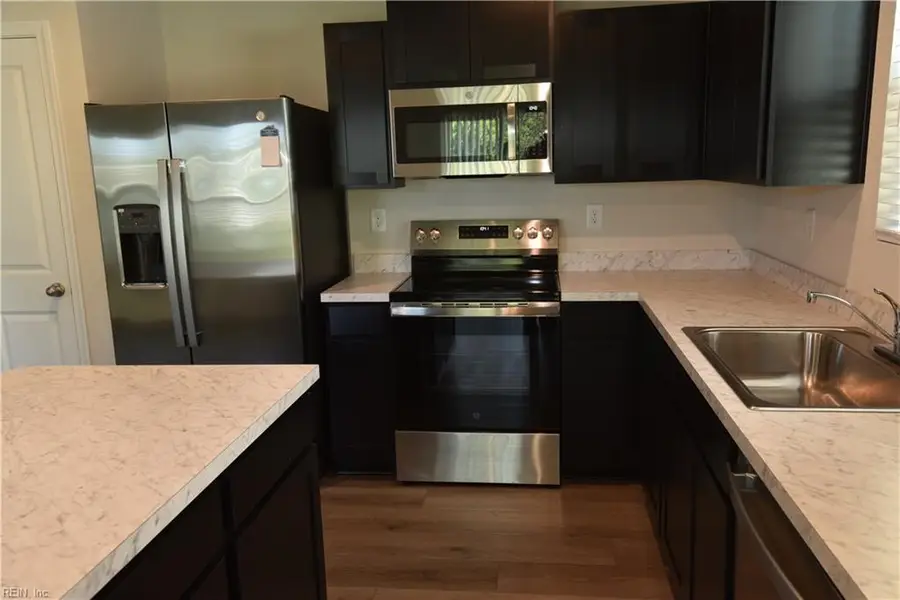 128 Bearing Way, Portsmouth, VA 23702 - #3