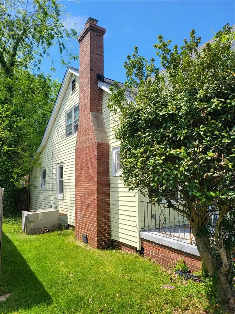 107 Hill Street, Hampton, VA 23661 - #3
