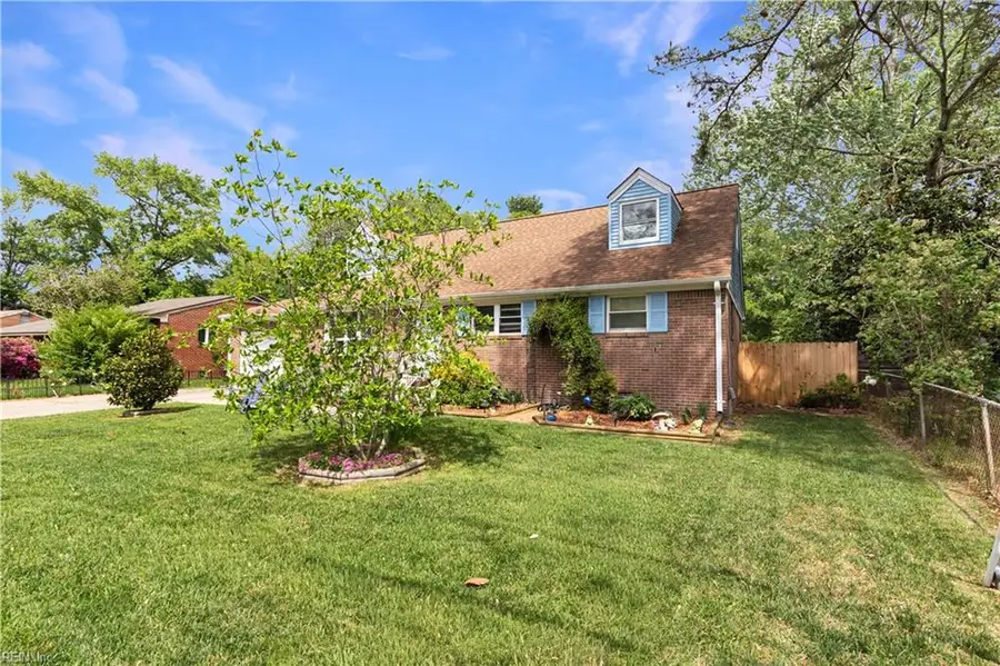 606 Beech Drive, Newport News, VA 23601 - #3