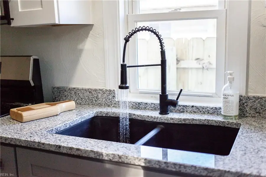 204 Bute Street, Suffolk, VA 23434 - #3