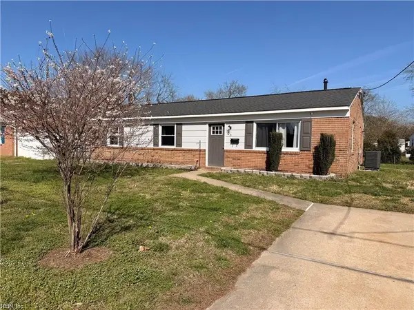 720 Pelham Drive, Hampton, VA 23669