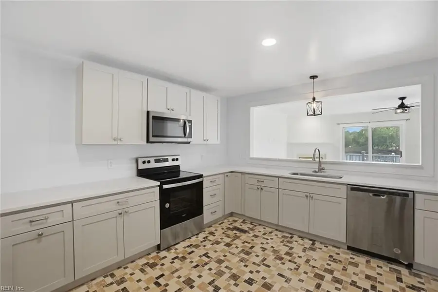 143 Harbor Watch Drive, Chesapeake, VA 23320 - #3