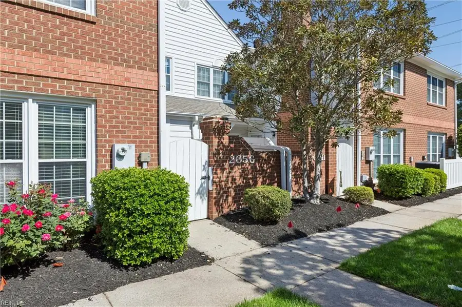 205 Amersham Drive #G, Yorktown, VA 23693 - #3