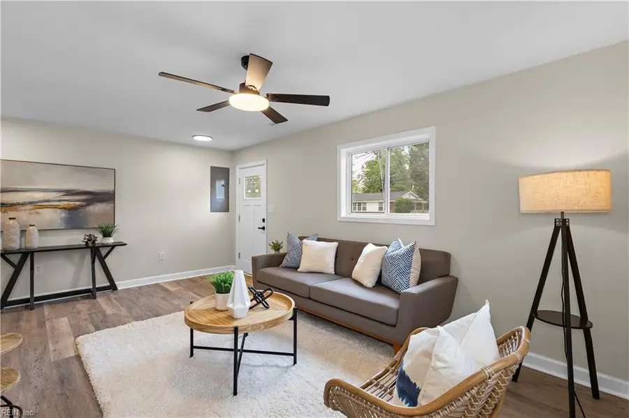 726 Hemlock Avenue, Hampton, VA 23661 - #3