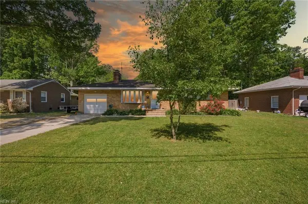 13 Richland Dr Drive, Newport News, VA 23608