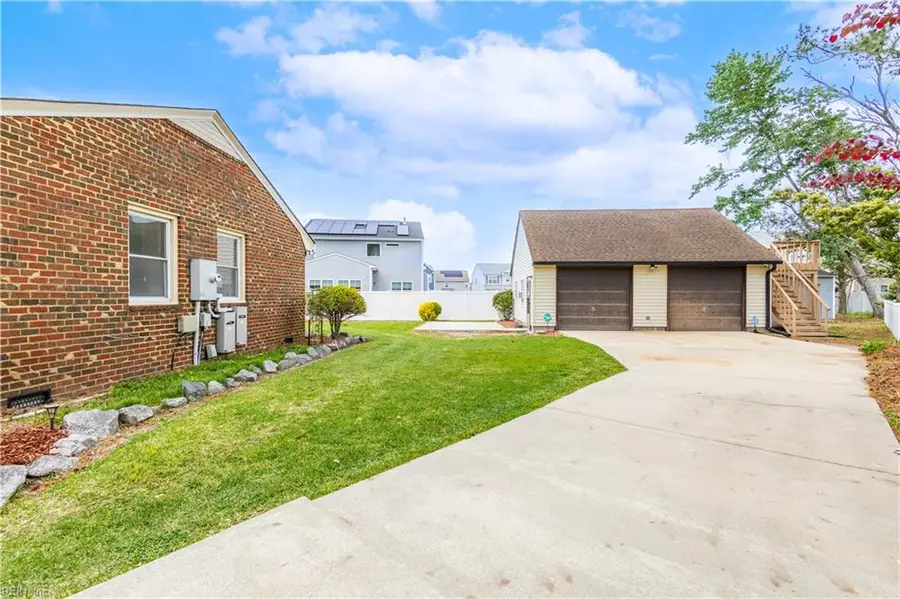 4211 Redfern Lane, Chesapeake, VA 23321 - #3