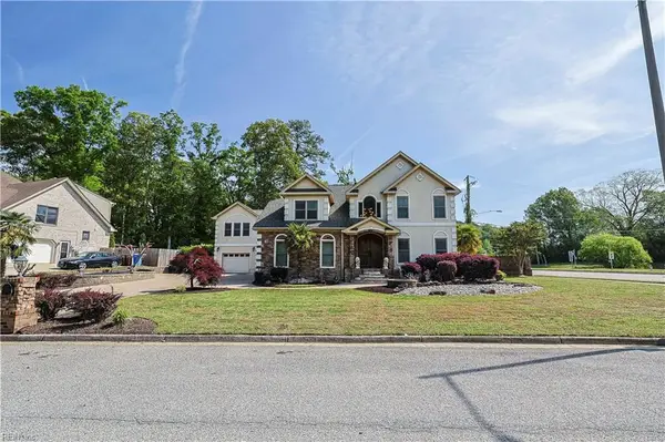 501 Shadow Brooke Drive, Chesapeake, VA 23320