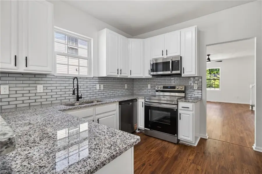 1706 Martin Ave Avenue, Chesapeake, VA 23324 - #2