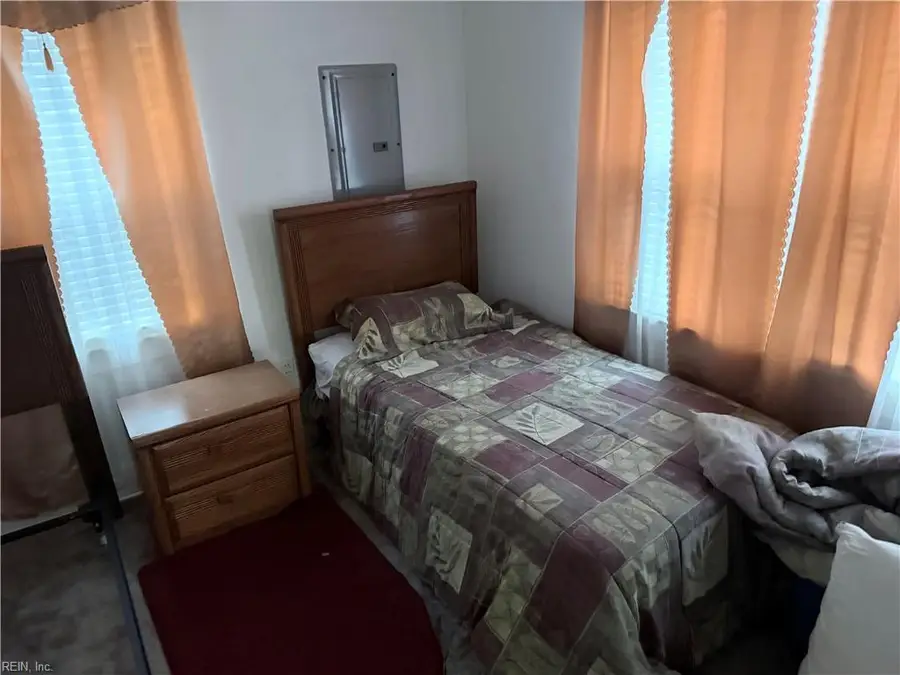 1536 Centre Avenue, Portsmouth, VA 23704 - #3