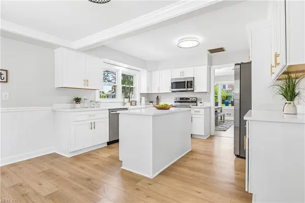 2325 Delwood Road, Chesapeake, VA 23323