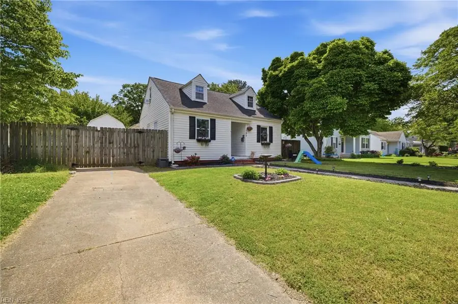 165 Rodman Road, Norfolk, VA 23503 - #2