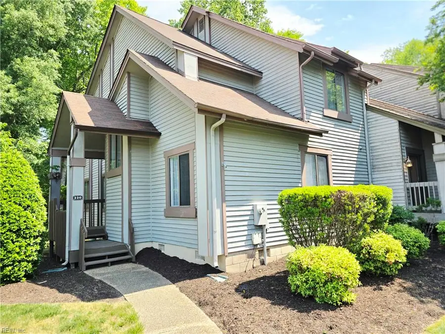 220 Misty Pointe Lane, Newport News, VA 23603 - #2