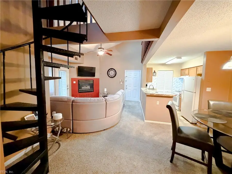 12871 Daybreak Circle, Newport News, VA 23602 - #3