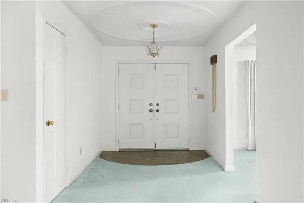 1309 Oleander Avenue, Chesapeake, VA 23325