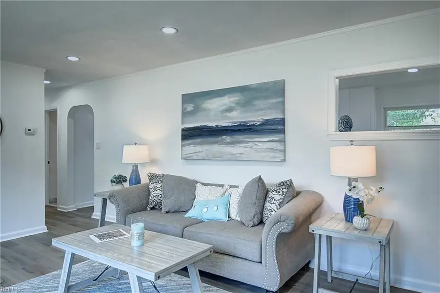 404 Ticonderoga Rd, Virginia Beach, VA 23462 - #3