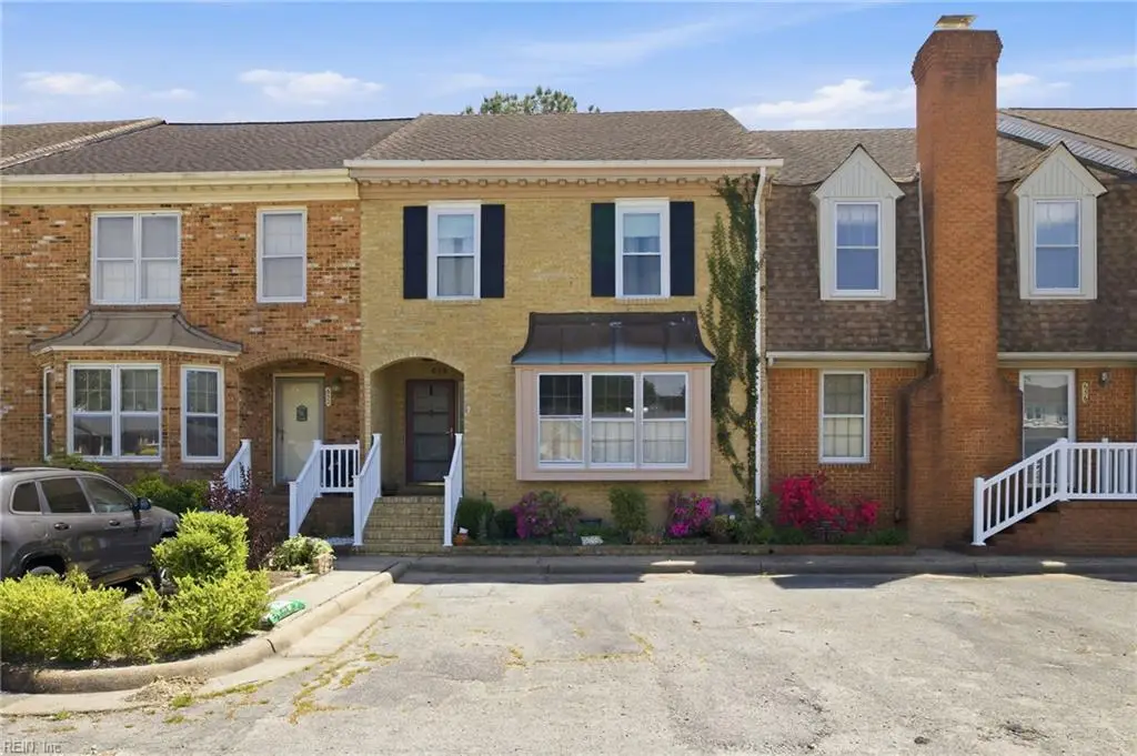 654 Lord Dunmore Drive, Virginia Beach, VA 23464 - #1