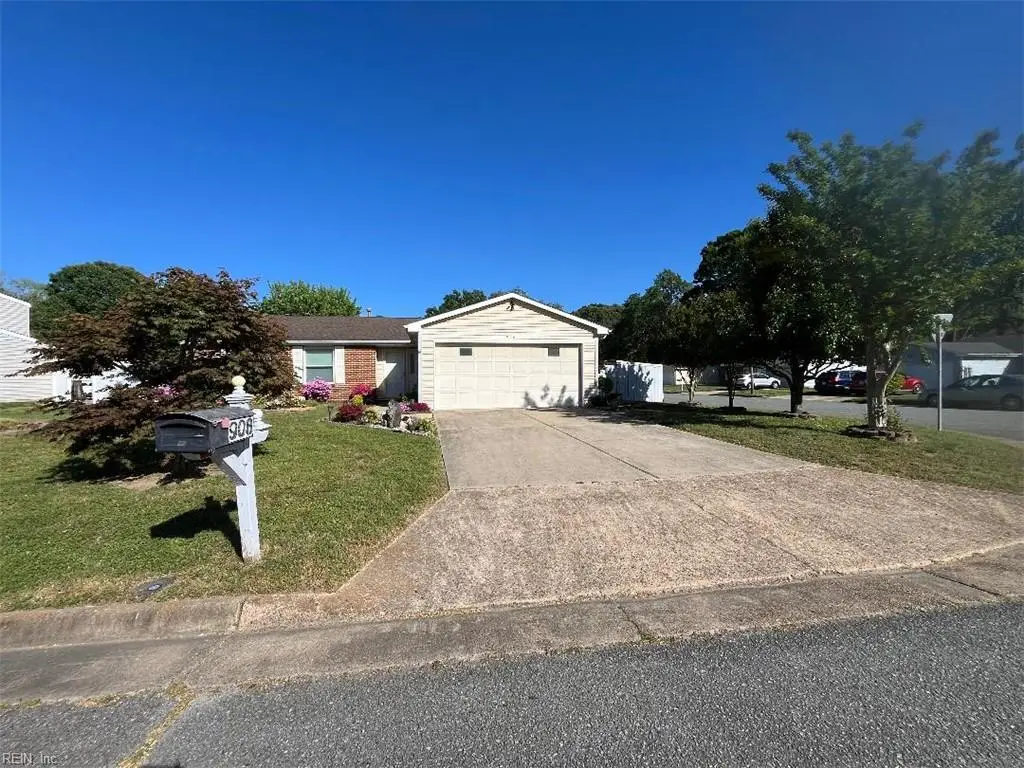 908 Chatsworth Drive, Newport News, VA 23601 - #1