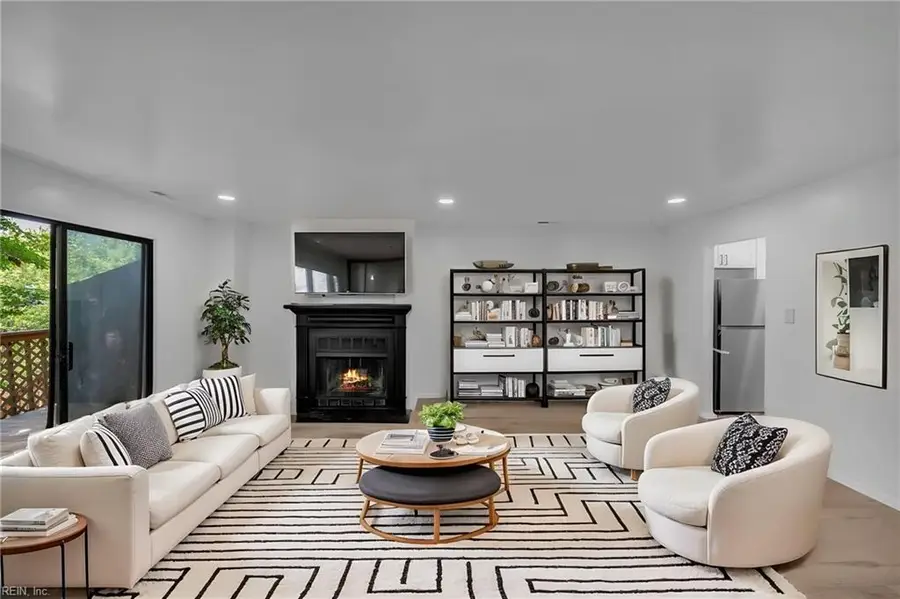 3836 Chimney Creek Drive, Virginia Beach, VA 23462 - #3