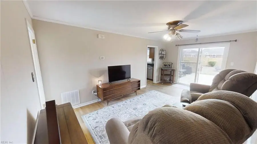 461 Harcourt Place, Newport News, VA 23602 - #3