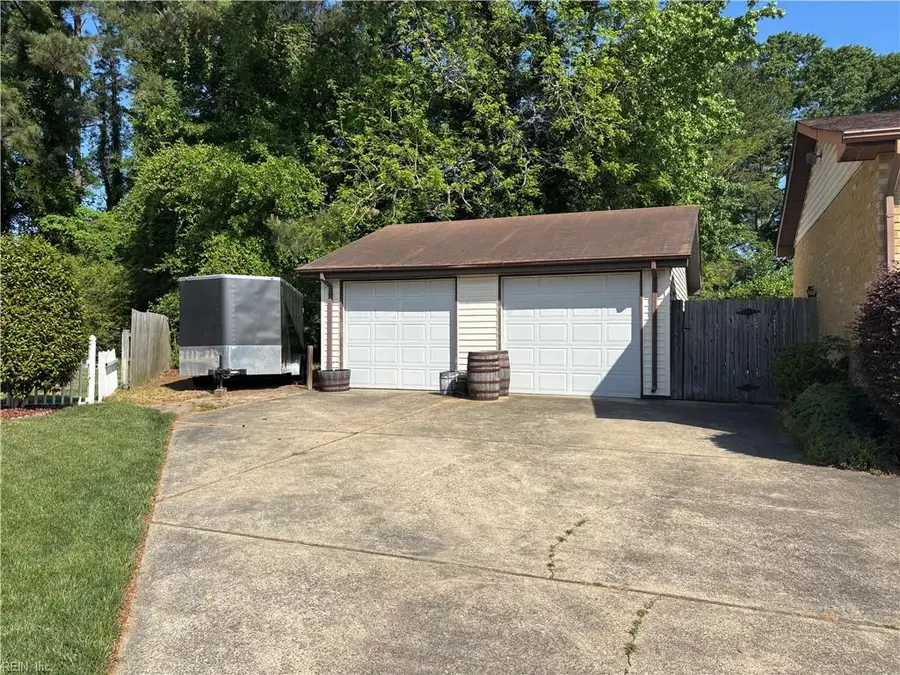 904 Lela Lane, Chesapeake, VA 23322 - #2