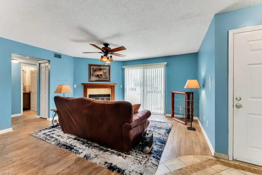 1718 Rock Bridge Mews #B, Chesapeake, VA 23320 - #3