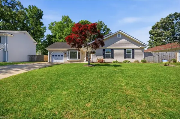 1721 Star Lake Drive, Virginia Beach, VA 23453