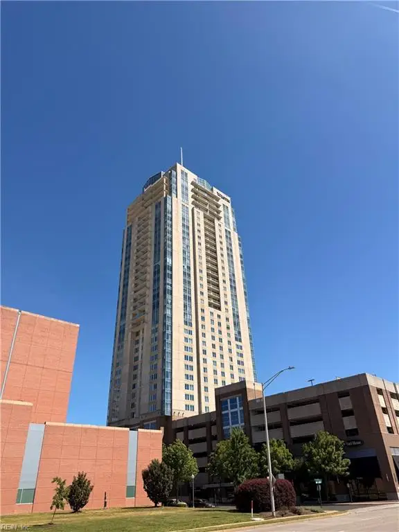 4545 Commerce Street #2505, Virginia Beach, VA 23462