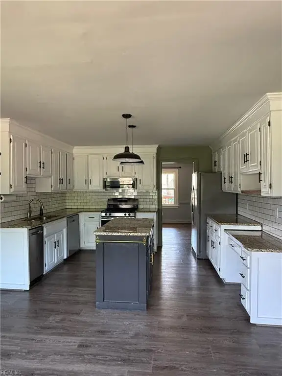 627 Emerald Court, Chesapeake, VA 23320 - #3