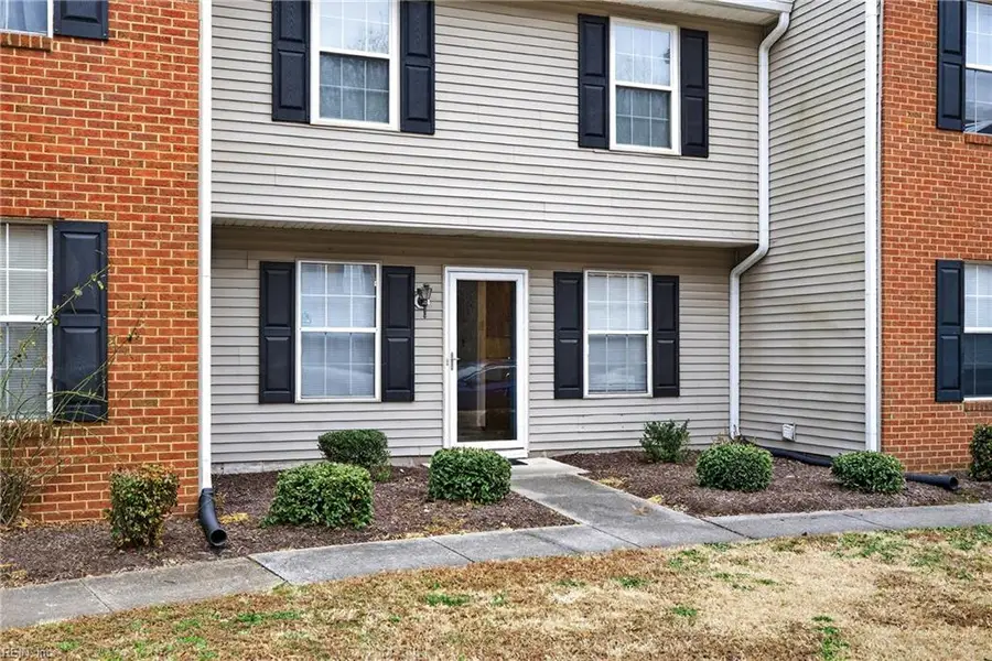 3529 Clover Meadows Drive, Chesapeake, VA 23321 - #3