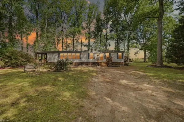 100 Longhorn Drive, Moyock, NC 27958