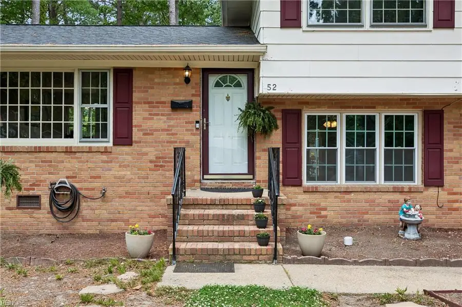 52 Gainsborough Place, Newport News, VA 23608 - #3