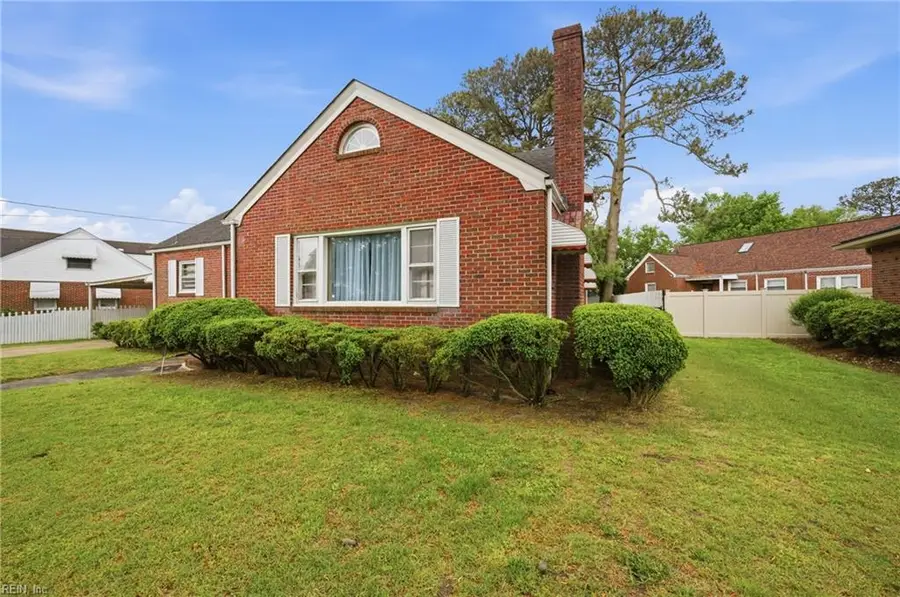 4409 Seagrove Road, Portsmouth, VA 23703 - #3