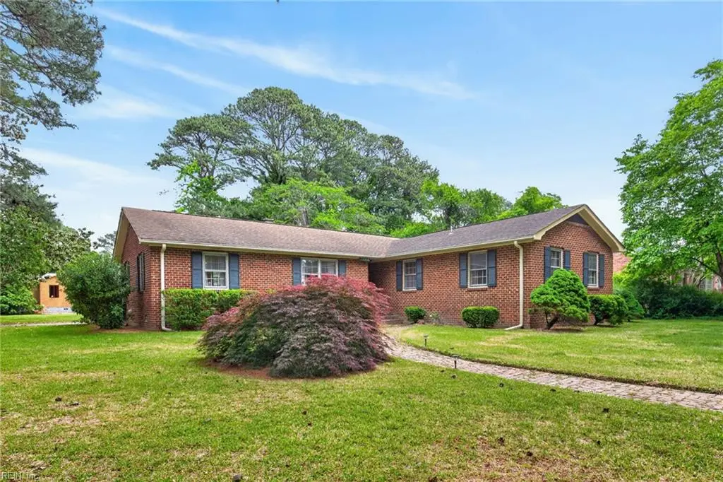 3100 Riveredge Drive, Portsmouth, VA 23703 - #1