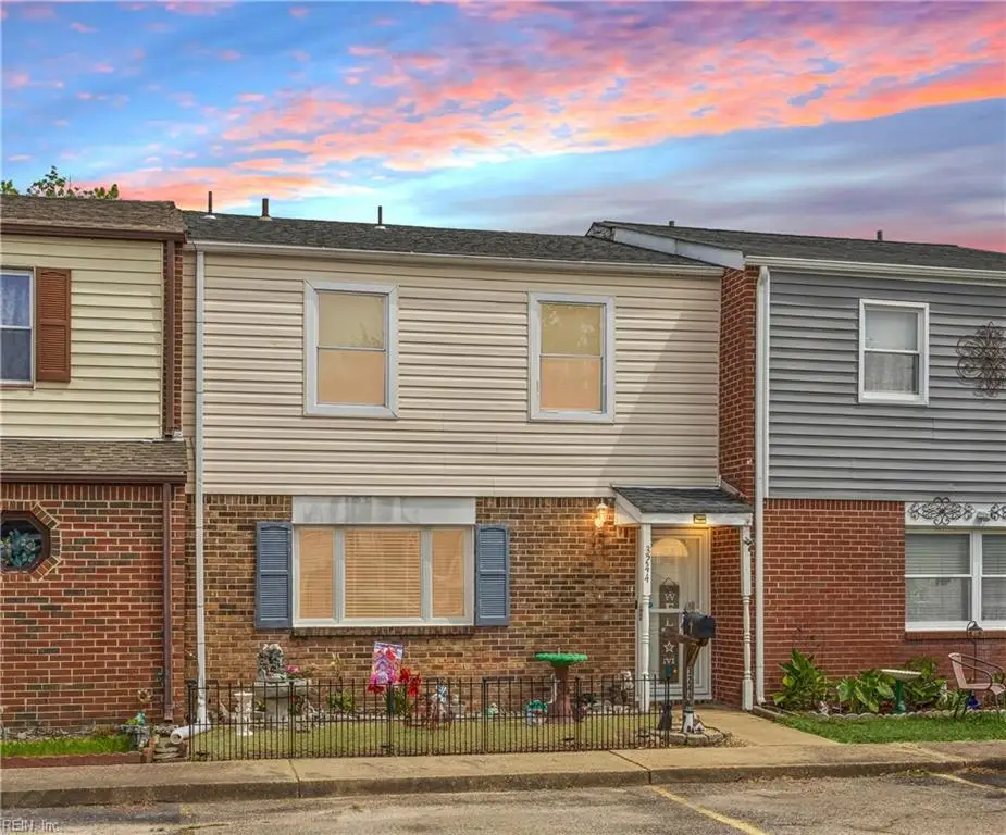 3244 Yorkborough Way, Virginia Beach, VA 23453 - #1