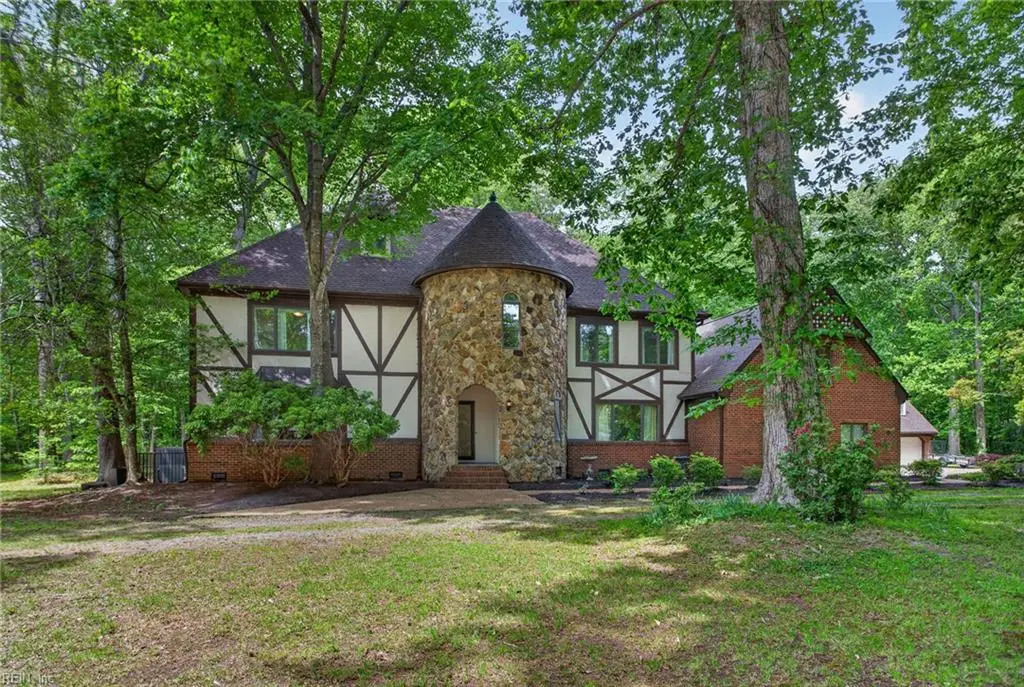 521 Woodards Ford Road, Chesapeake, VA 23322 - #1