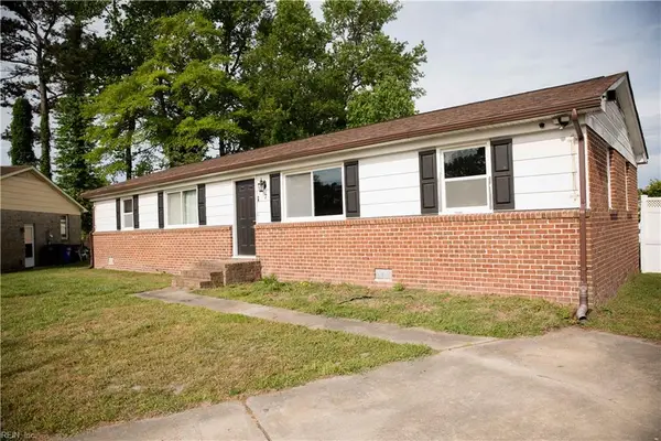 7 Lake Forest Court, Portsmouth, VA 23701