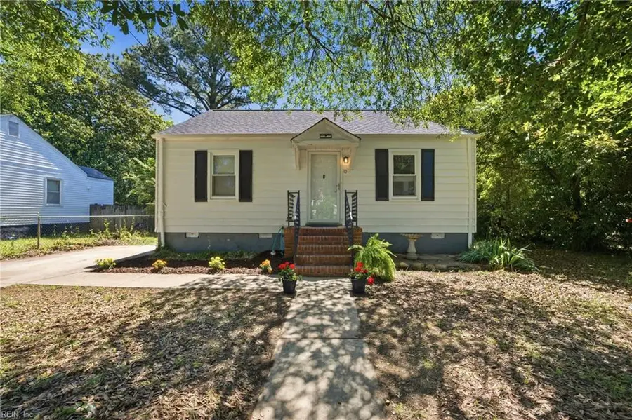 10 Brentwood Drive, Hampton, VA 23669 - #3