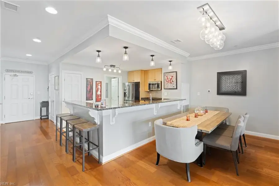 123 College Place #1204, Norfolk, VA 23510 - #2