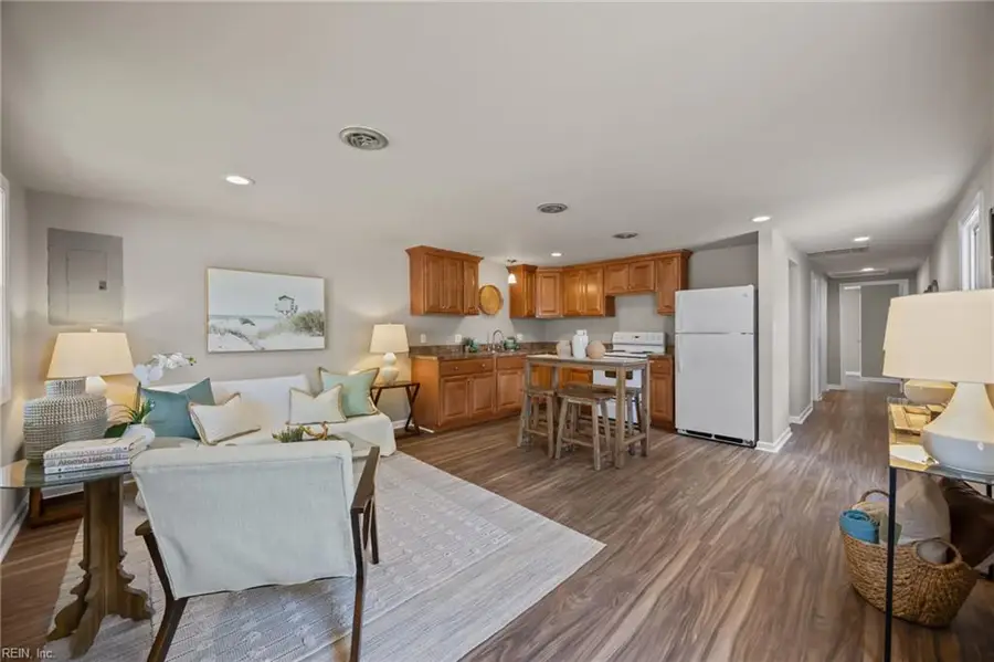 12 Tennis Lane, Hampton, VA 23663 - #2