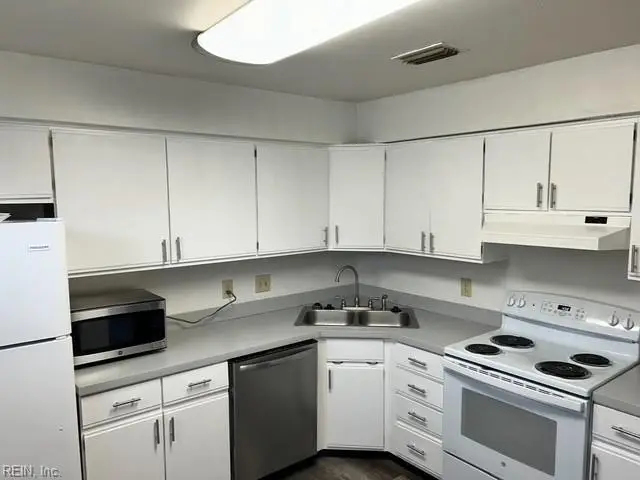 534 Rainbow Court #102, Newport News, VA 23608 - #1